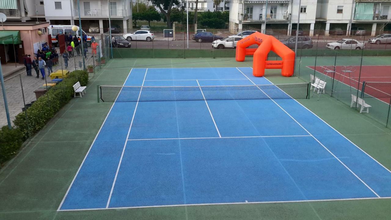 Centro Giovanile Padre Minozzi Hotell Policoro Exteriör bild